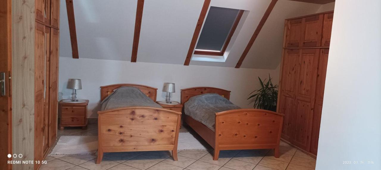 Вилла Parraghegy Apartman Zalaszanto Экстерьер фото